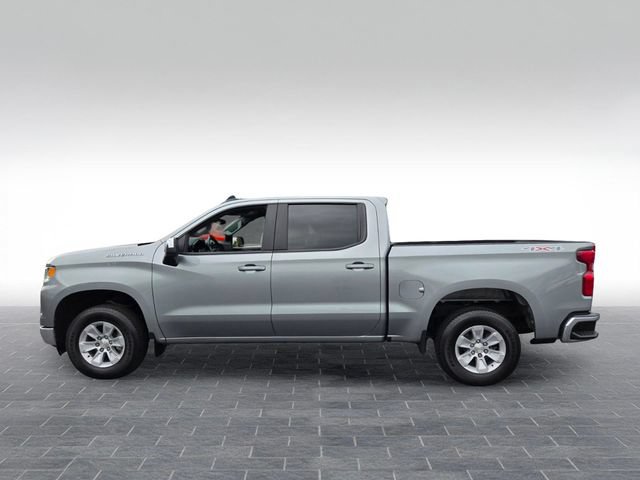 Used 2025 Chevrolet Silverado 1500 LT AWD/4WD image 4