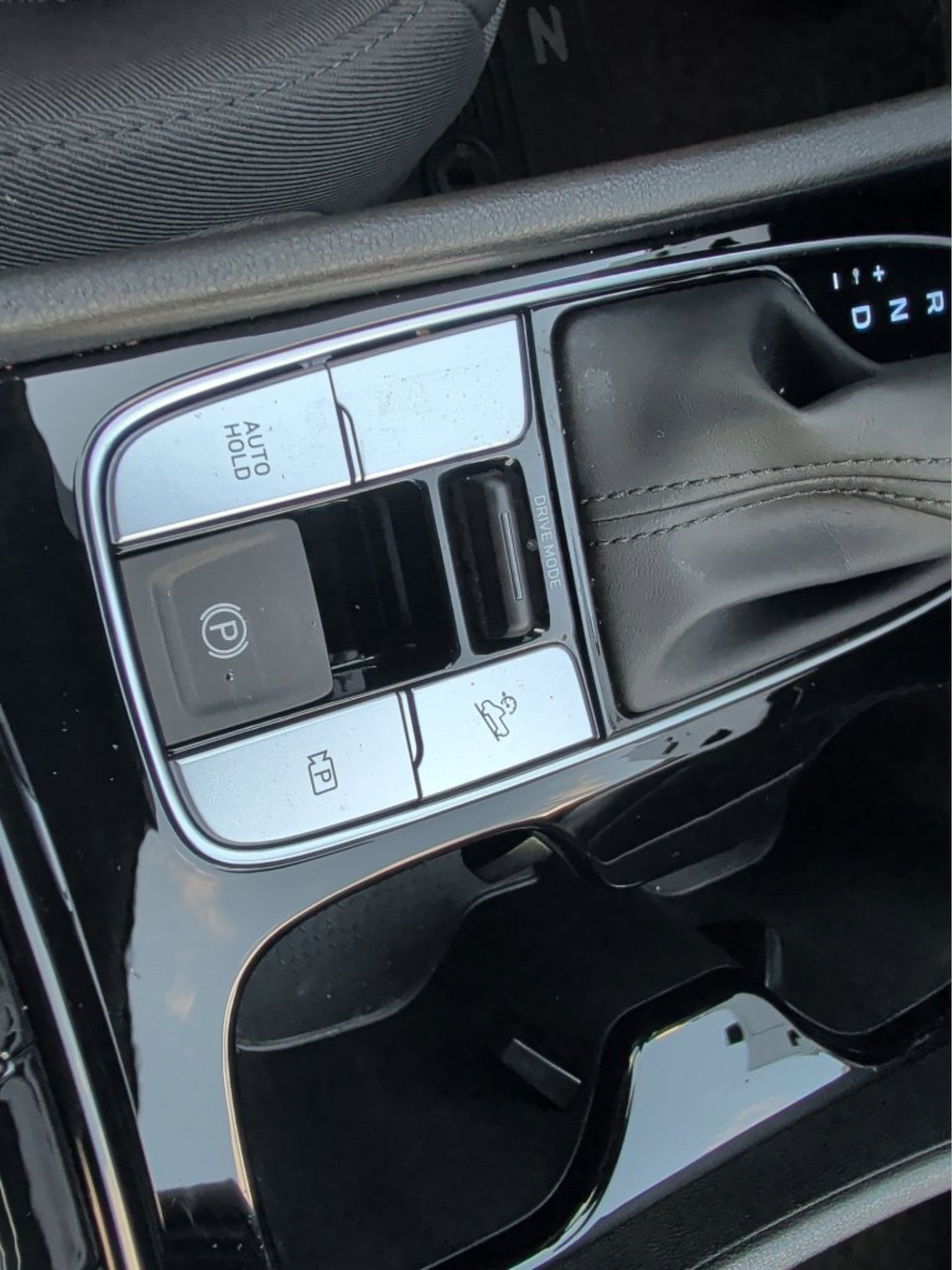 Used 2024 Hyundai Santa Cruz SEL FWD image 27