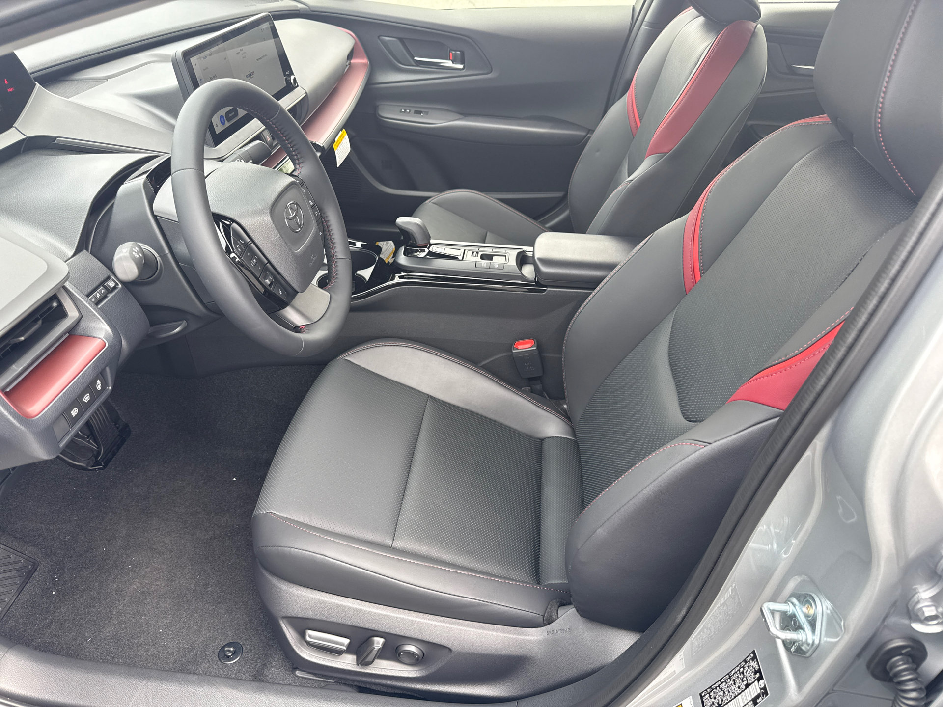 New 2026 Toyota Prius Plug-In Hybrid FWD image 22