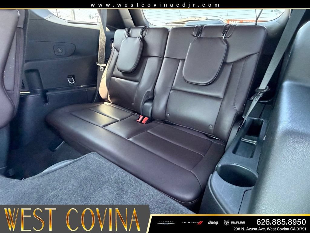 Used 2025 Ford Explorer Platinum w/ LUX Leather Package AWD/4WD image 37