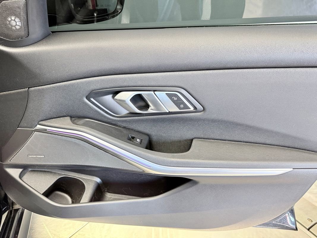 Used 2021 BMW M340i xDrive xDrive Sedan w/ Premium Package image 16