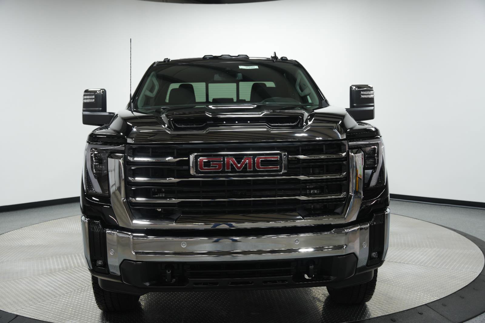 New 2026 GMC Sierra 2500 SLT w/ SLT Convenience Package AWD/4WD image 2