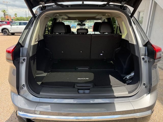 New 2026 Nissan Rogue Platinum w/ Platinum Premium Package AWD/4WD image 30