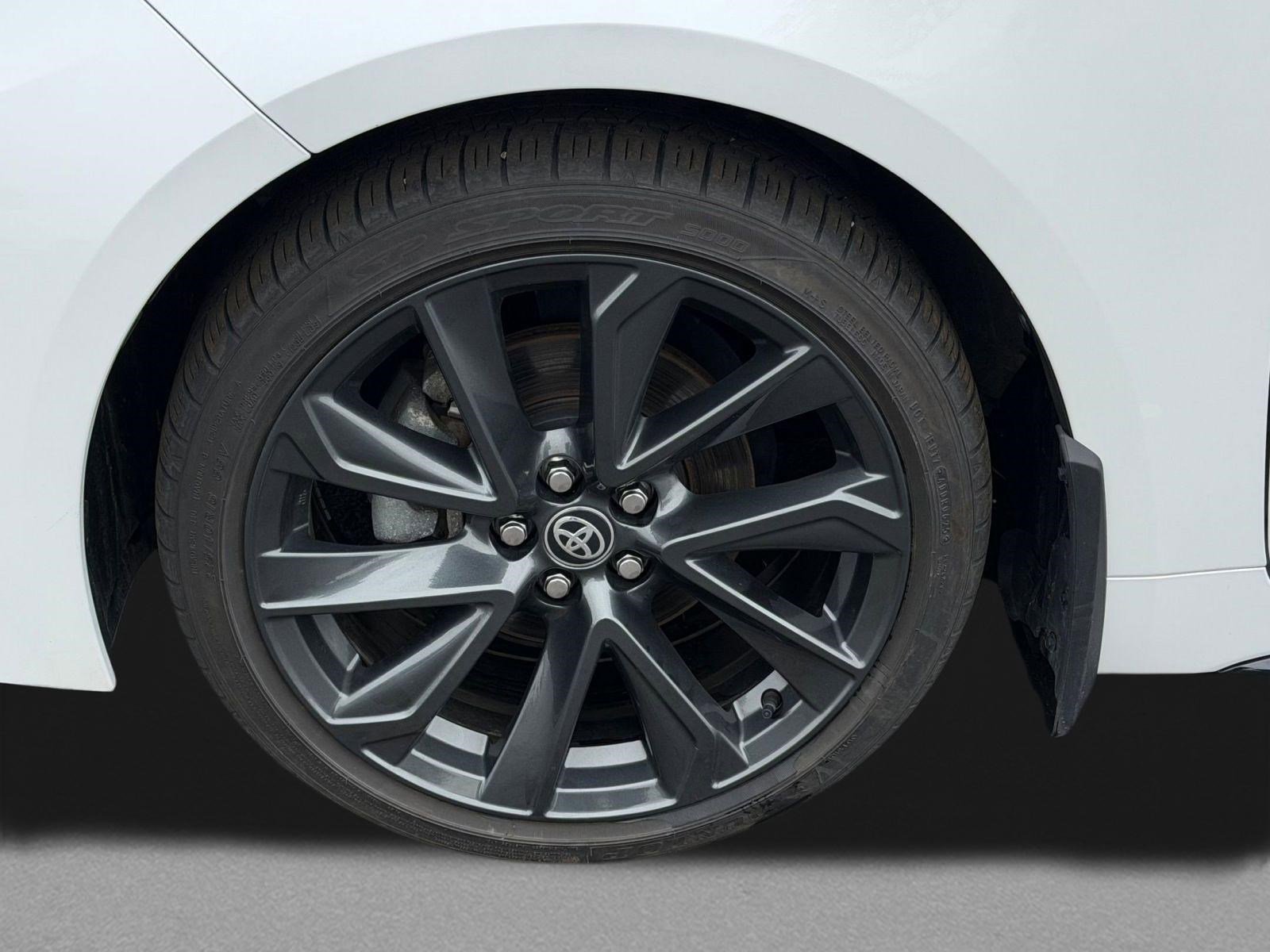 Used 2025 Toyota Corolla XSE FWD image 12