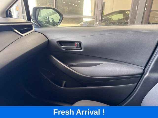 Used 2023 Toyota Corolla LE w/ LE Convenience Package FWD image 11