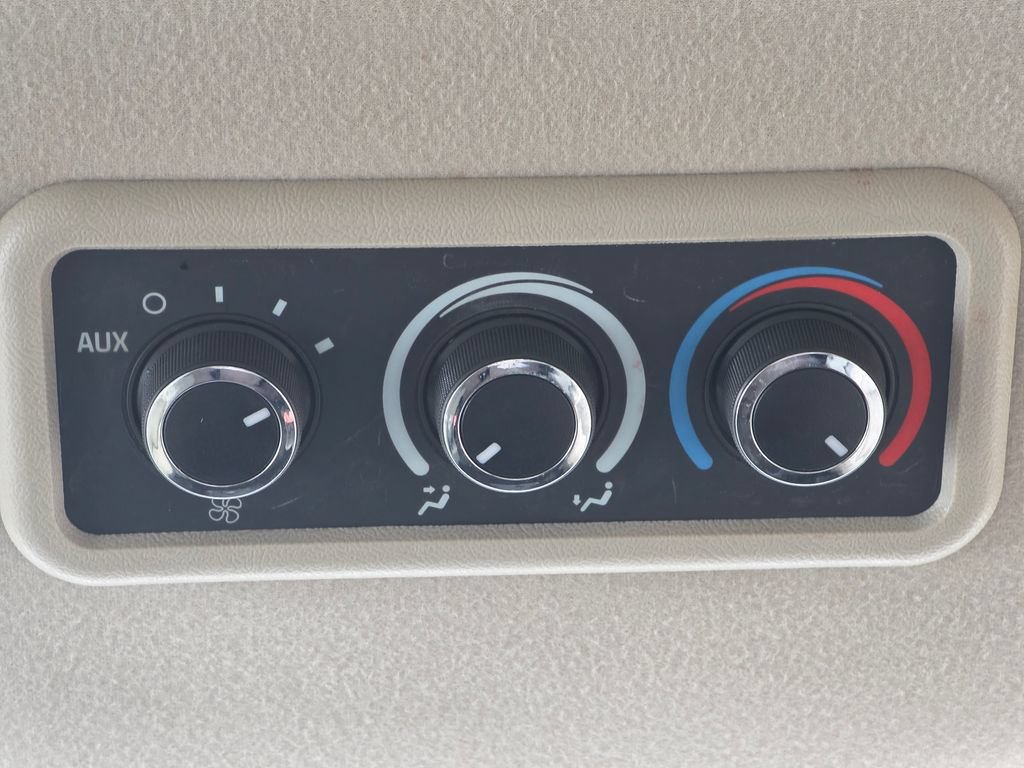 Used 2014 Chevrolet Express 3500 LT w/ LT Preferred Equipment Group RWD image 23
