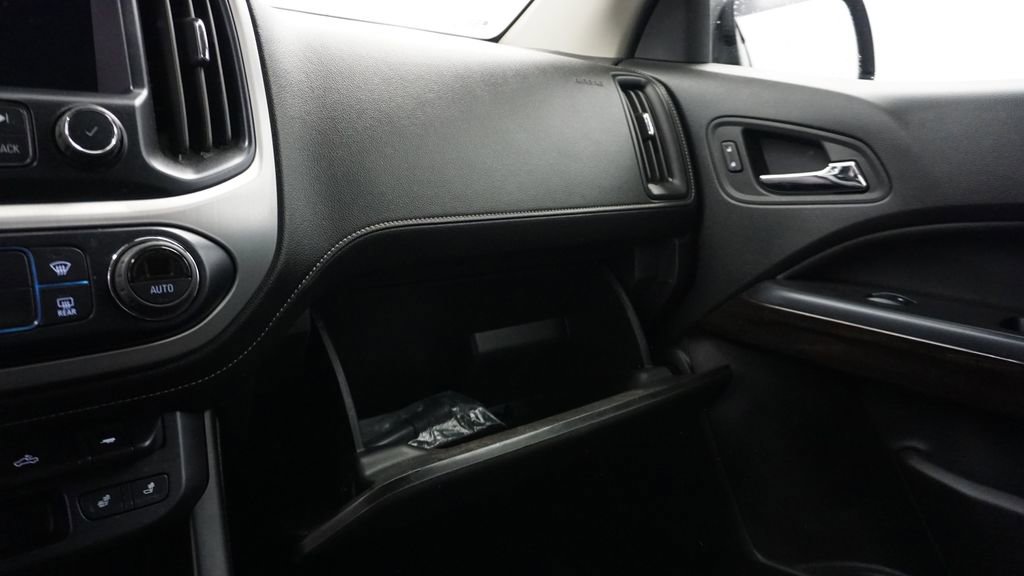 Used 2020 GMC Canyon SLE w/ Elevation Edition image 40