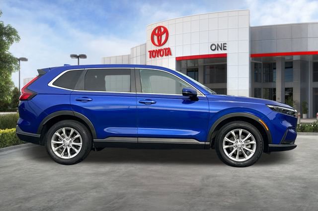 Used 2023 Honda CR-V EX-L image 3