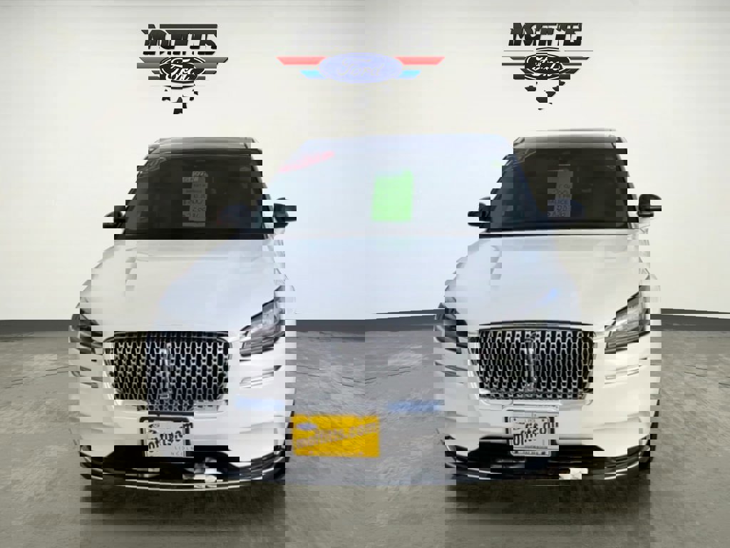 Used 2021 Lincoln Corsair Reserve w/ Elements Package image 3