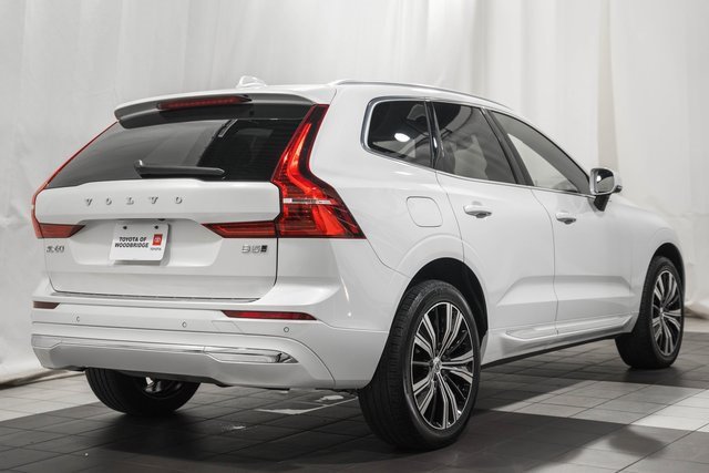 Used 2022 Volvo XC60 B5 Inscription w/ Climate Package image 3