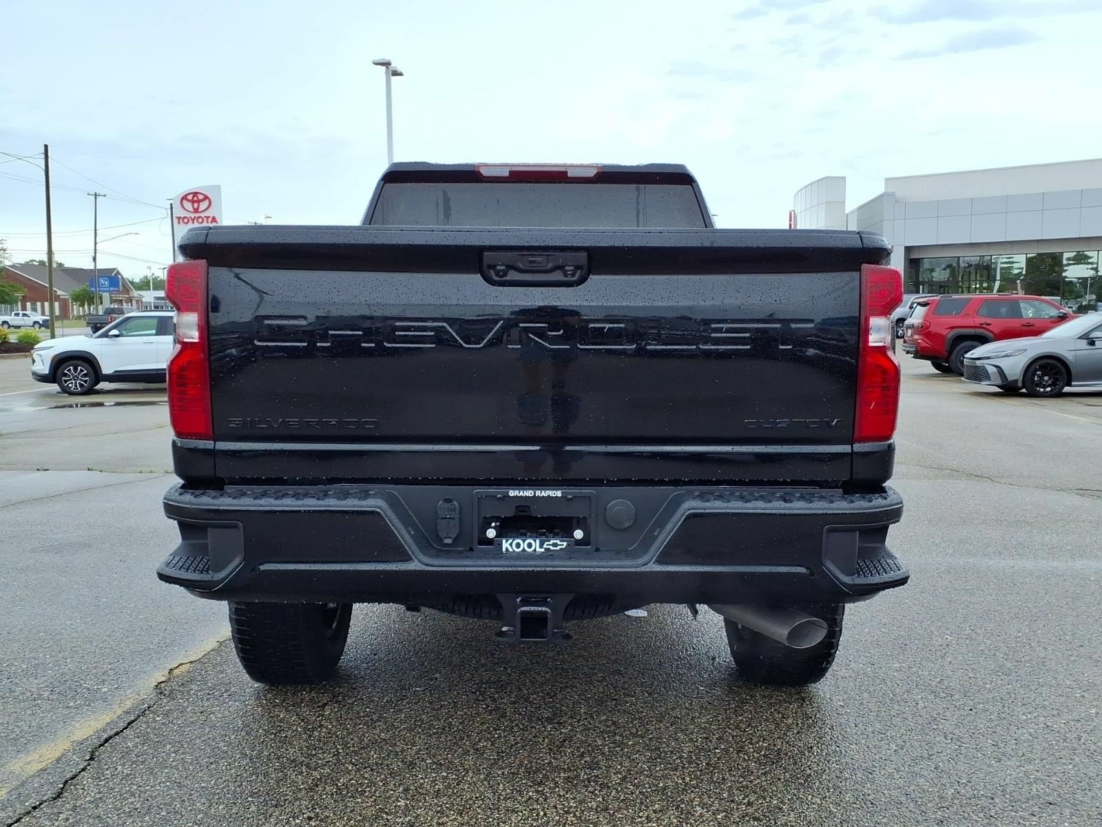 New 2026 Chevrolet Silverado 2500 Custom w/ Custom Convenience Package AWD/4WD image 15