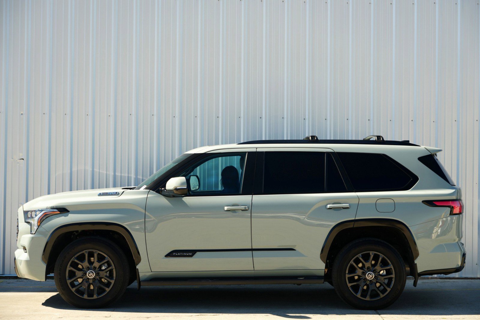 Used 2024 Toyota Sequoia Platinum image 54