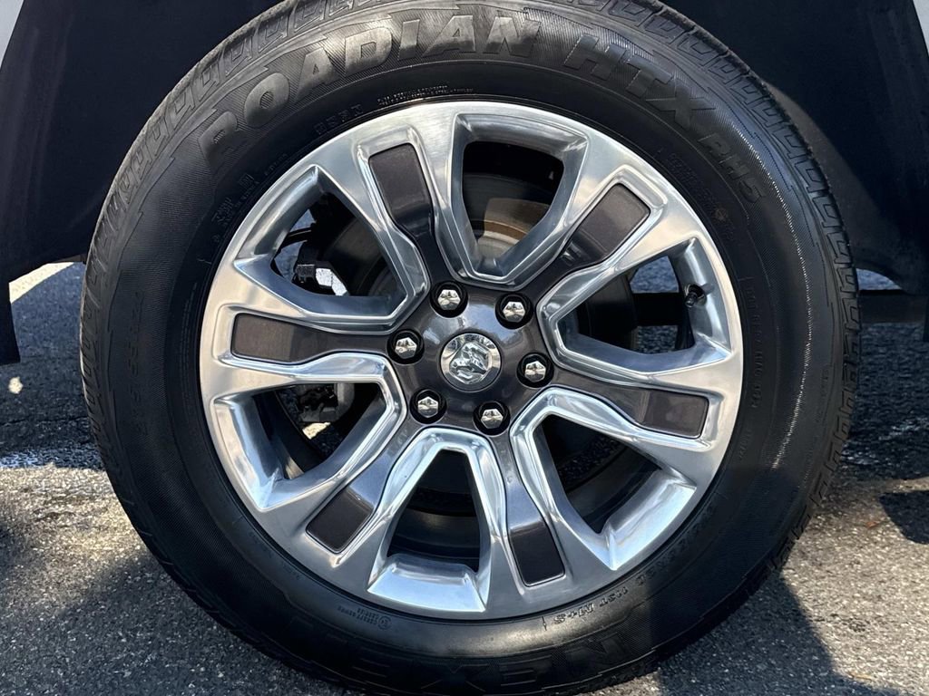 Used 2023 RAM 1500 Limited image 28