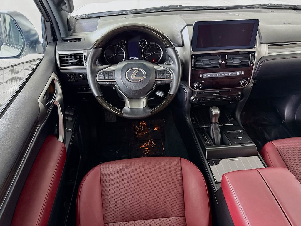 Used 2023 Lexus GX 460 Premium w/ Premium Package AWD/4WD image 3