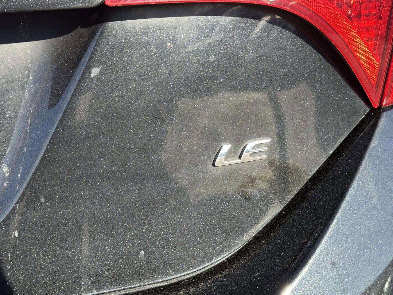 Used 2017 Toyota Corolla LE image 14