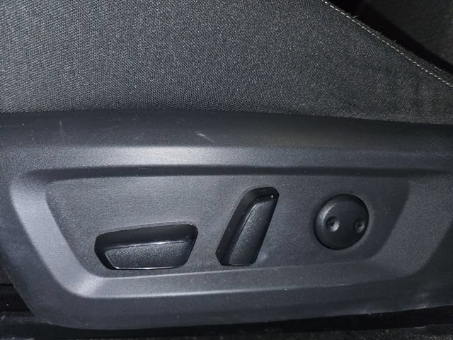 Used 2021 Nissan Rogue SV FWD image 12