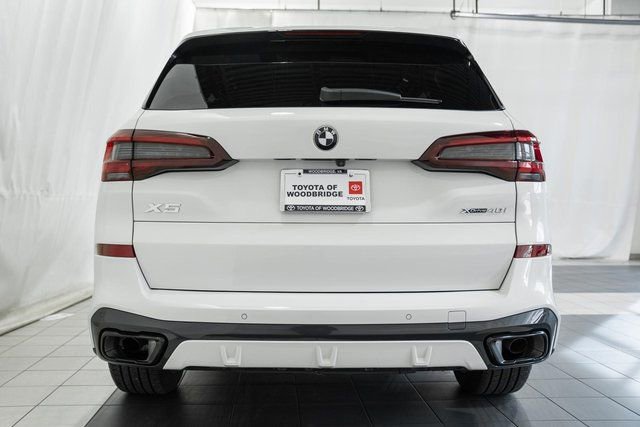 Used 2023 BMW X5 xDrive40i w/ M Sport Package image 5