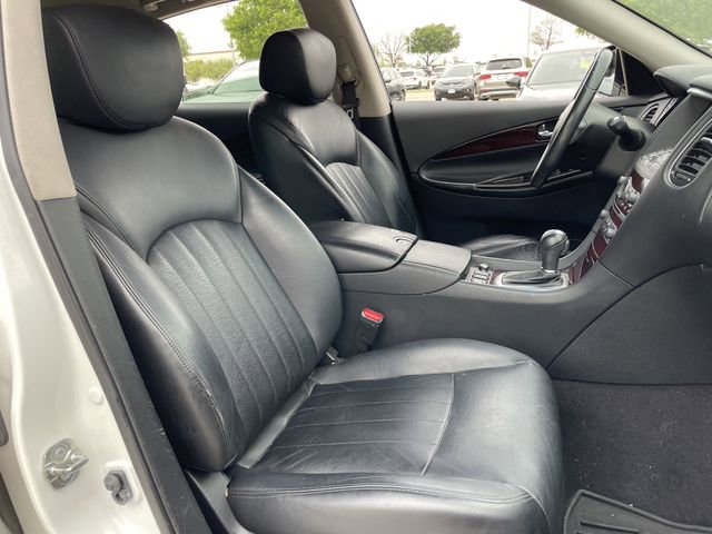 Used 2017 INFINITI QX50 2WD w/ Premium Plus Package image 25