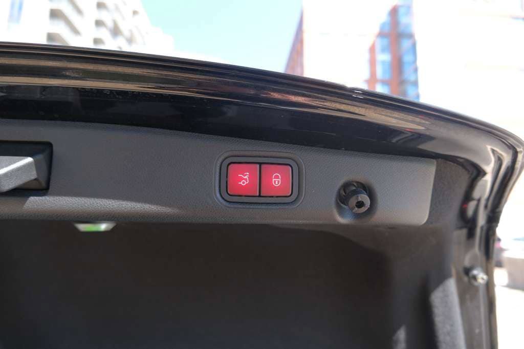 Used 2017 Mercedes-Benz E 43 AMG 4MATIC Sedan image 13
