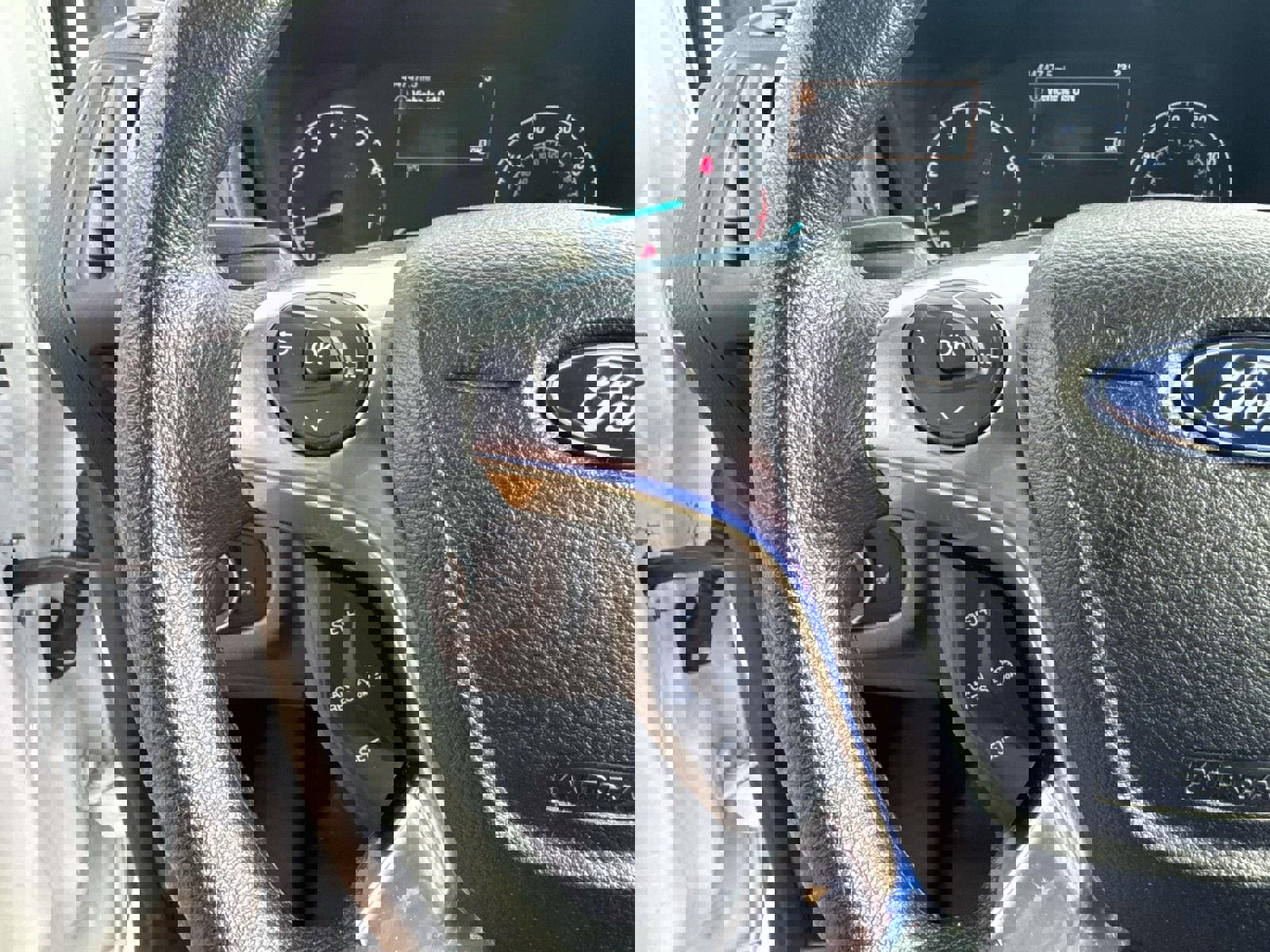 Used 2022 Ford Transit Connect XL image 22