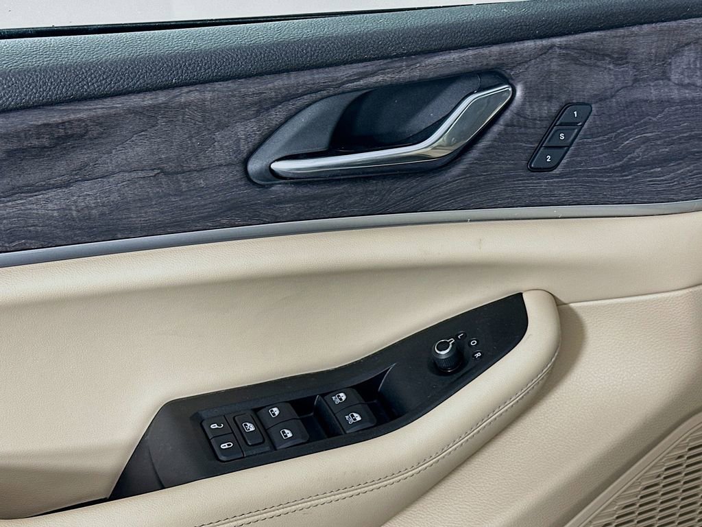 Certified 2025 Jeep Grand Cherokee Limited image 27