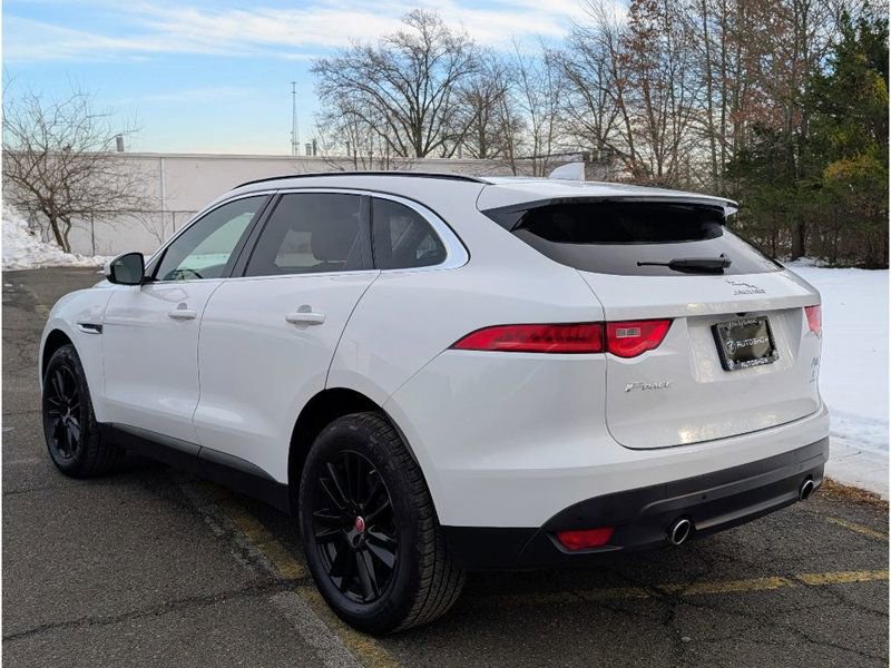Used 2018 Jaguar F-PACE Prestige image 5
