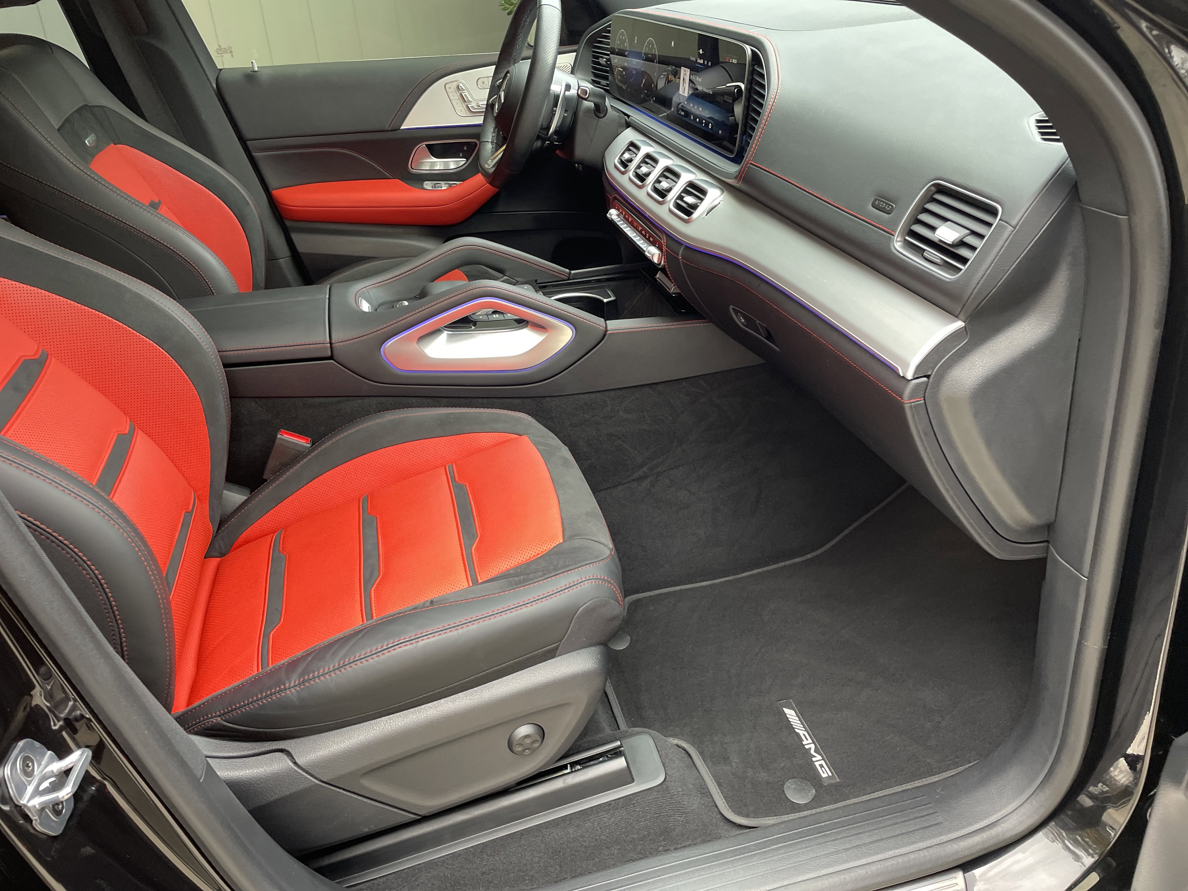 Certified 2025 Mercedes-Benz GLE 53 AMG 4MATIC Coupe image 49