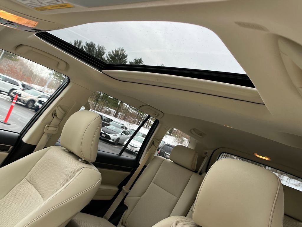 Used 2021 Lexus GX 460 w/ Accessory Package image 20