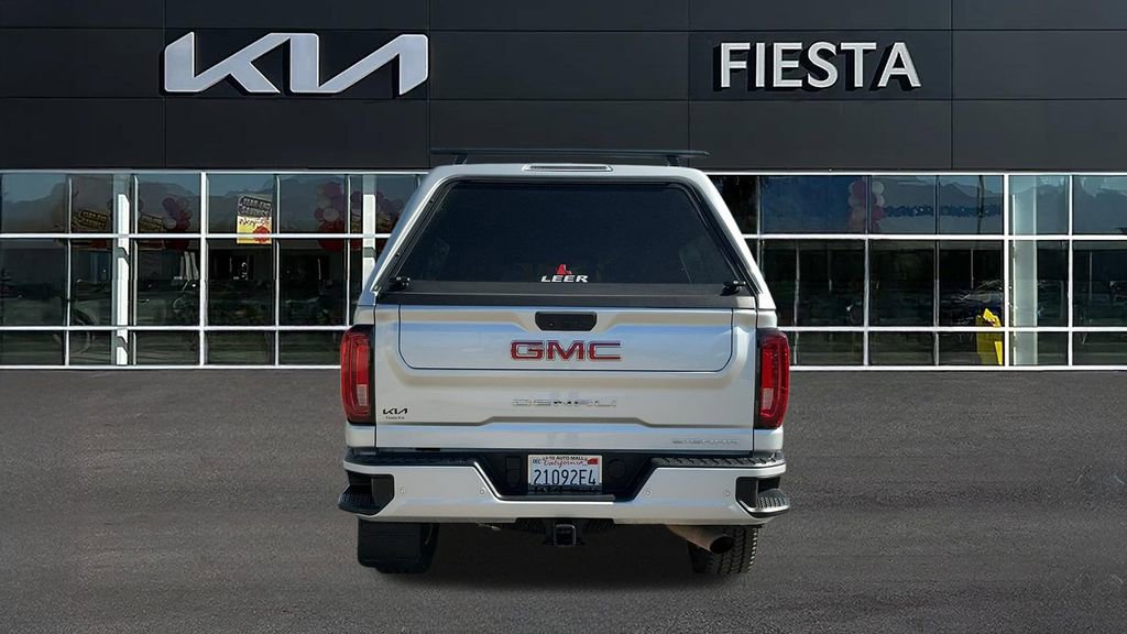 Used 2023 GMC Sierra 3500 Denali w/ Denali Ultimate Package image 5
