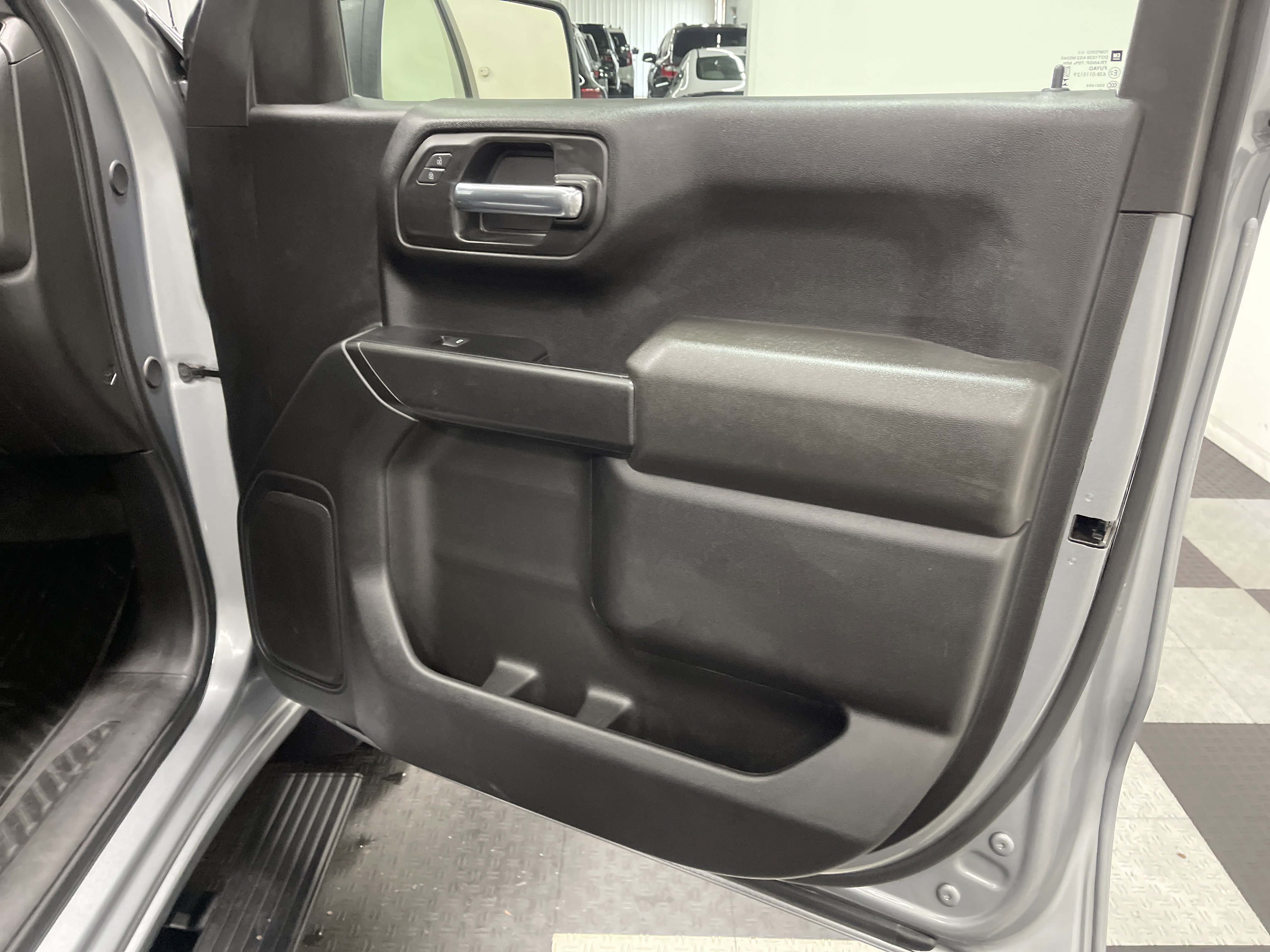 Used 2024 GMC Sierra 1500 Pro w/ Graphite Edition image 19