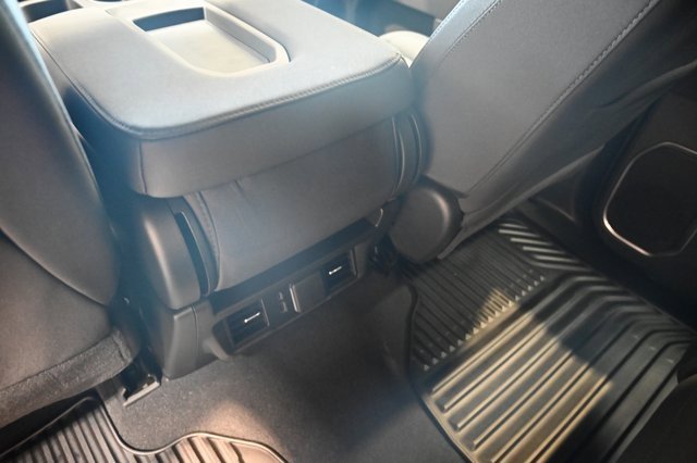 New 2026 GMC Sierra 1500 Elevation image 22