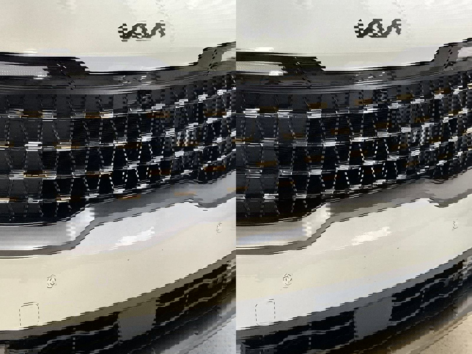 Used 2026 Kia Carnival SX Prestige image 29