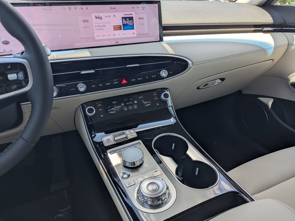 Used 2026 Genesis GV70 2.5T image 19