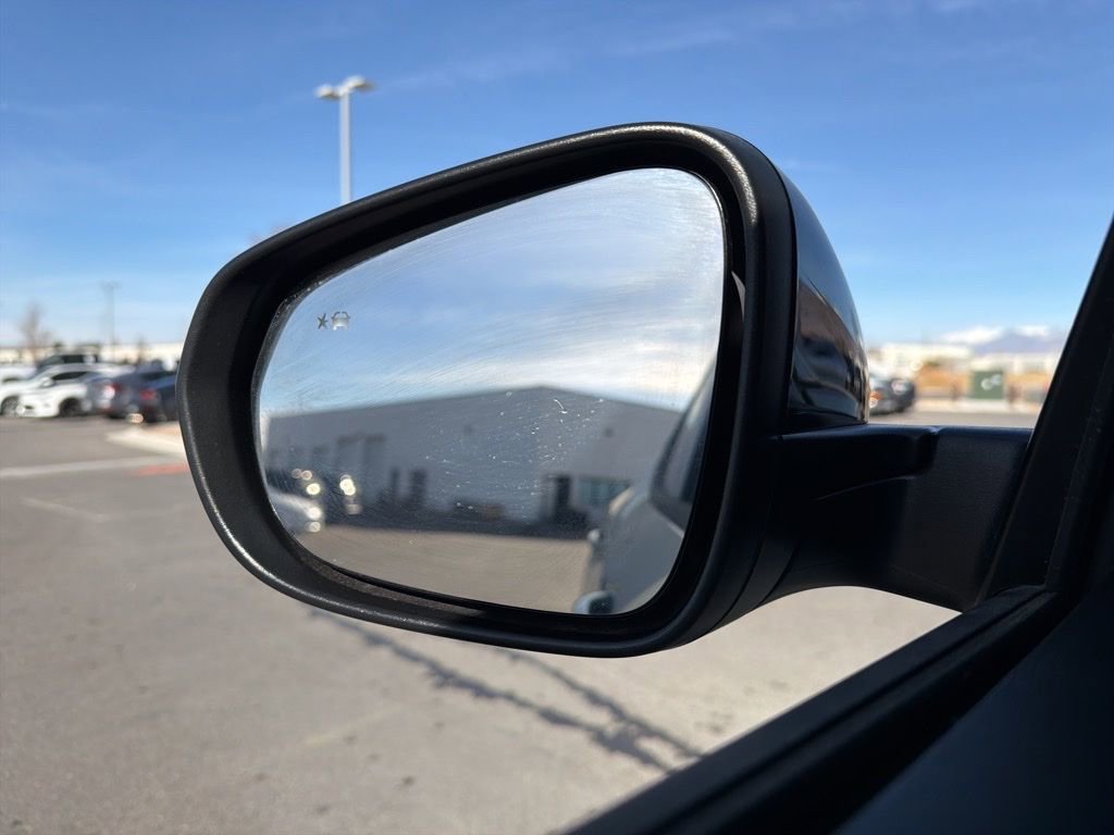 New 2026 Chevrolet Trax ACTIV w/ Sunroof Package image 4