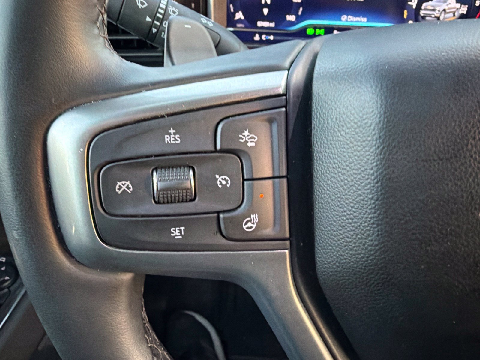 Used 2024 Chevrolet Silverado 1500 LTZ AWD/4WD image 19