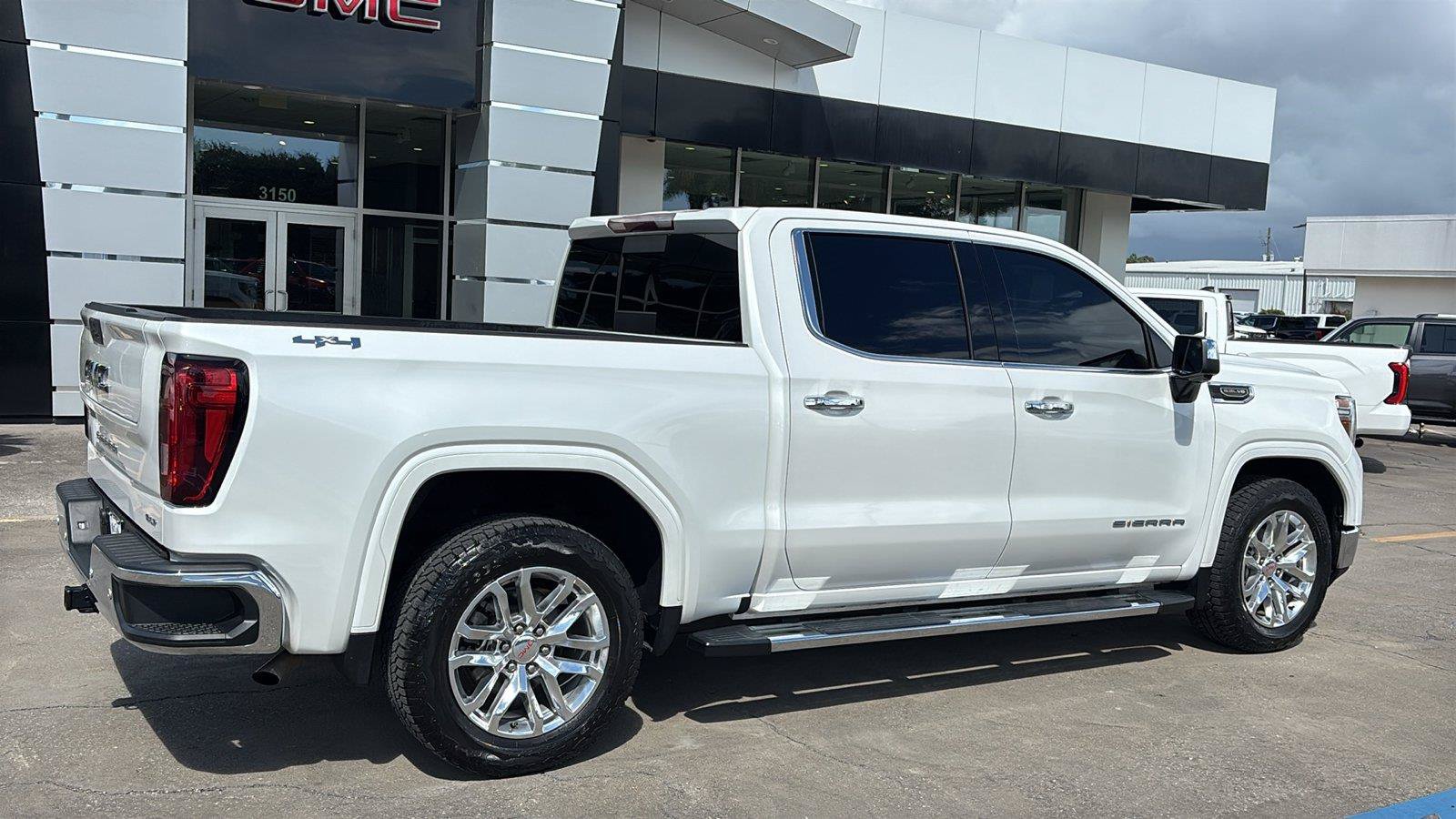 Certified 2021 GMC Sierra 1500 SLT w/ SLT Premium Plus Package AWD/4WD image 8
