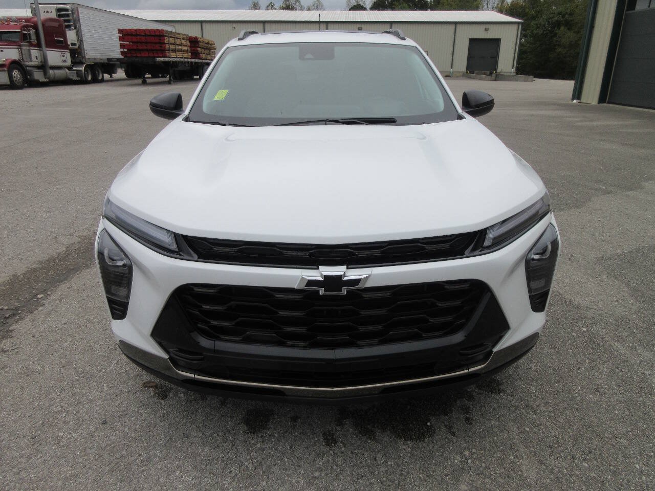 Used 2026 Chevrolet Trax ACTIV w/ Sunroof Package FWD image 10