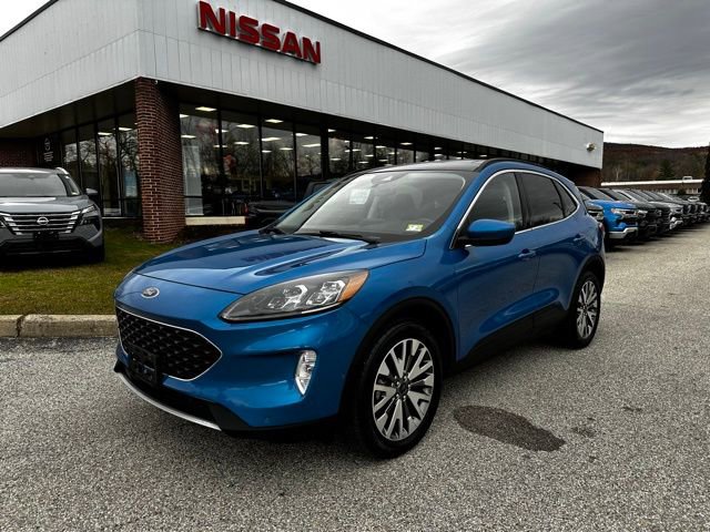 Used 2021 Ford Escape Titanium image 1