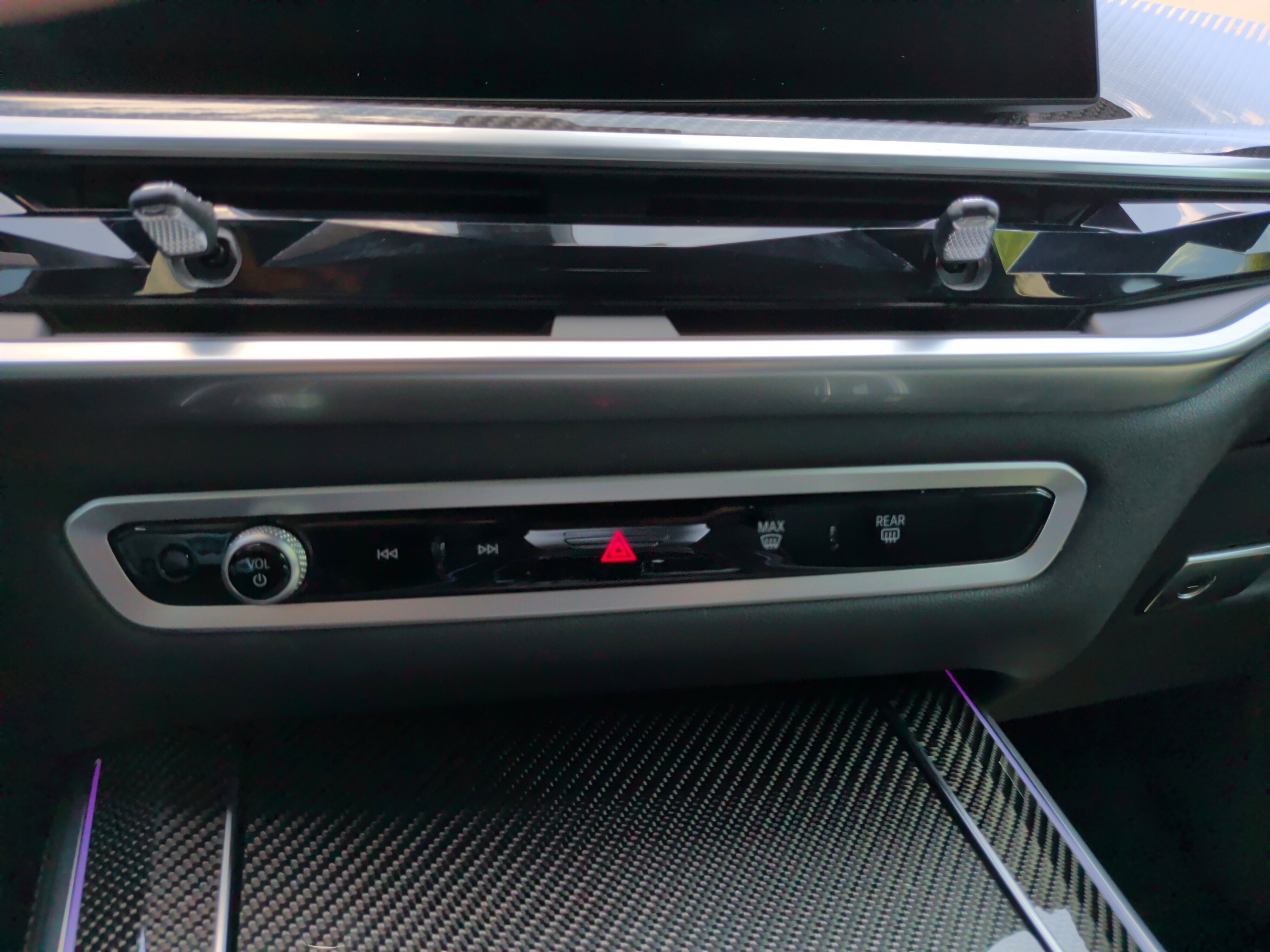 Certified 2024 BMW X5 M60i w/ Executive Package image 19