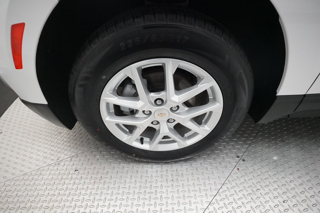 Used 2024 Chevrolet Equinox LT image 27