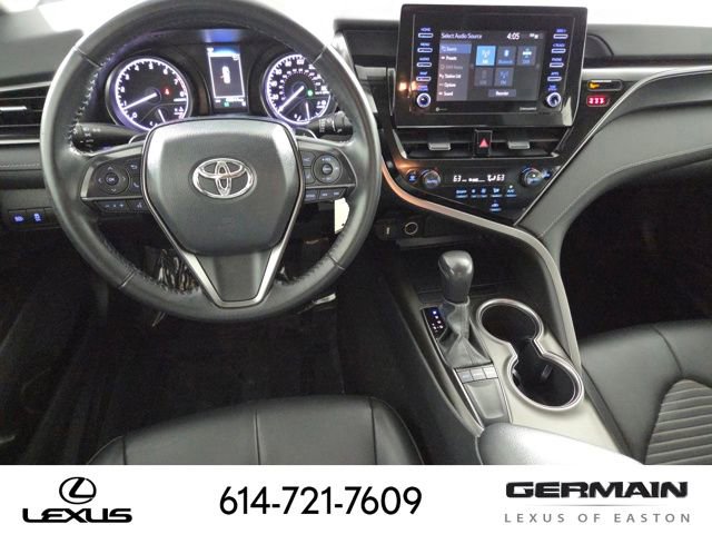 Used 2022 Toyota Camry SE image 19