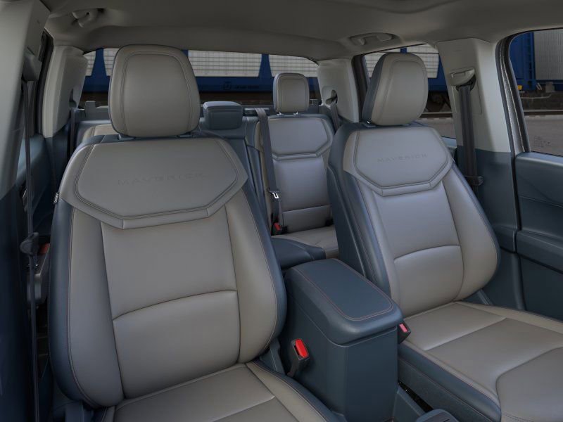 New 2026 Ford Maverick Lariat w/ 4K Tow Package image 10