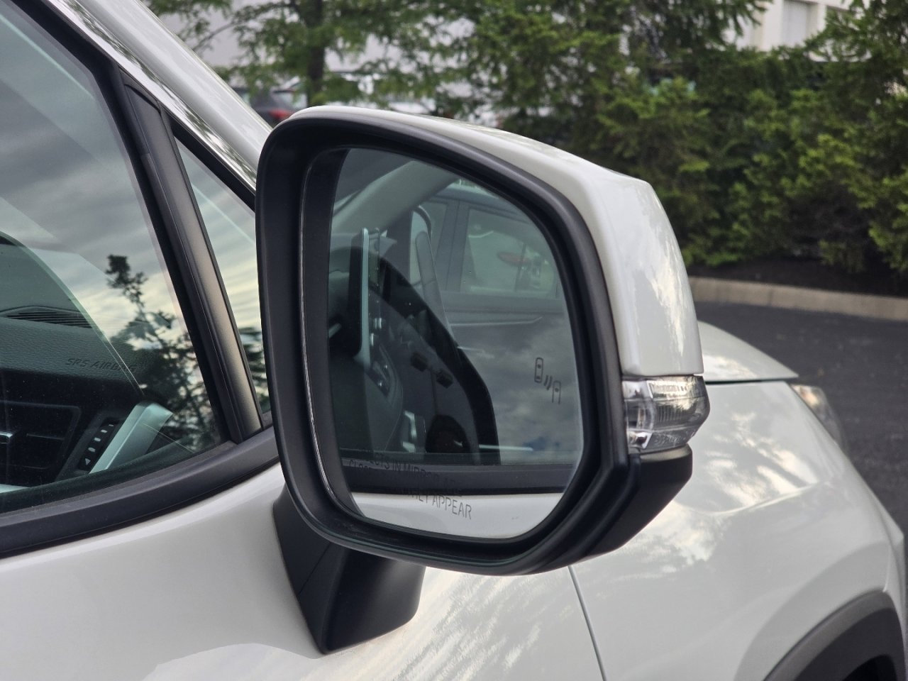 Used 2019 Toyota RAV4 Limited w/ All Weather Liner Package AWD/4WD image 19