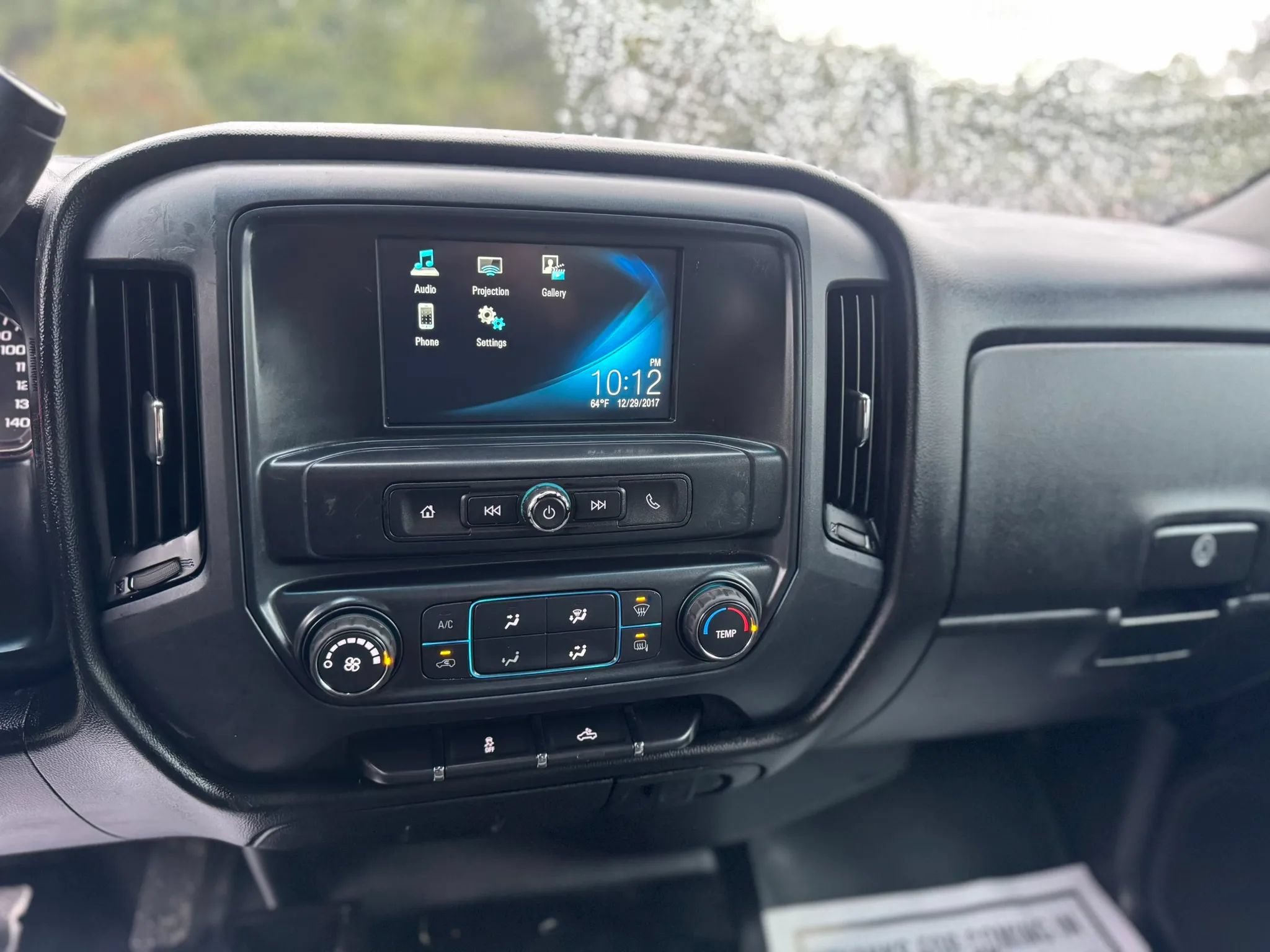 Used 2018 Chevrolet Silverado 2500 W/T w/ WT Convenience Package AWD/4WD image 16