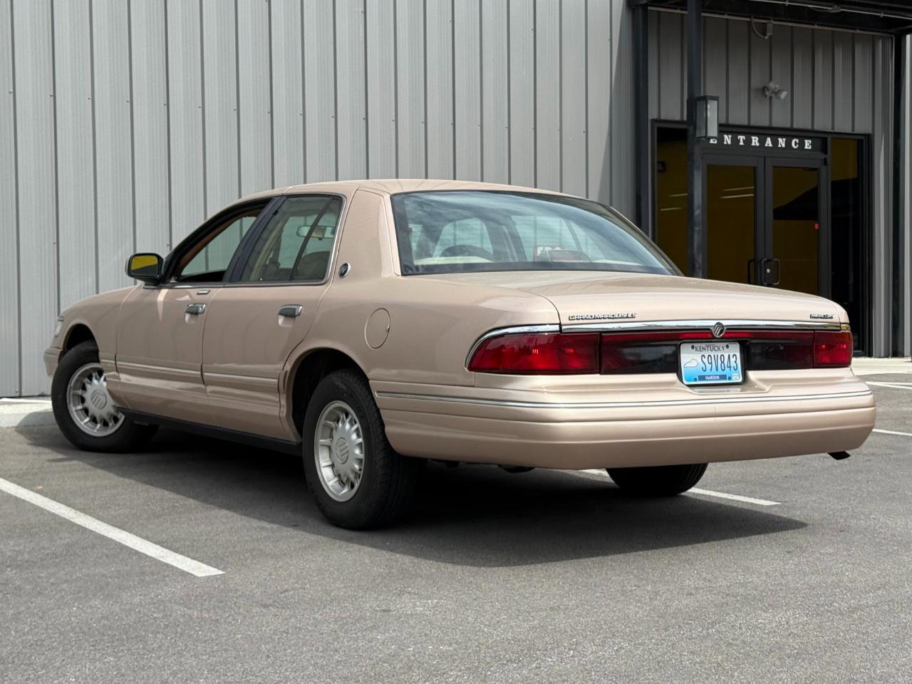 Used 1996 Mercury Grand Marquis LS RWD image 7