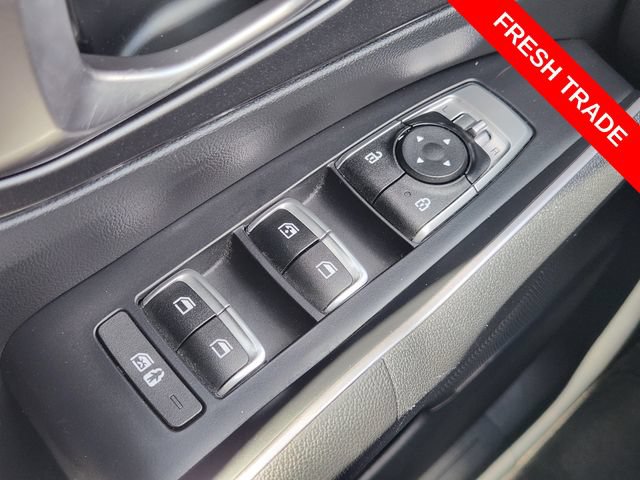 Used 2023 Kia Sorento S w/ Panoramic Sunroof Package FWD image 22