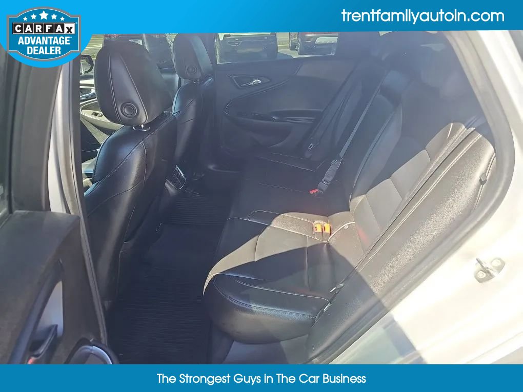 Used 2017 Chevrolet Malibu LT w/ Leather Package image 16