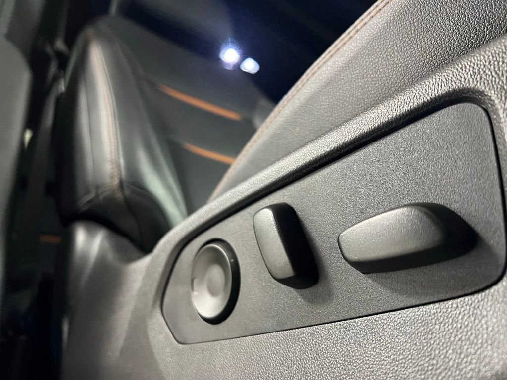 Used 2024 GMC Sierra 1500 AT4 w/ Technology Package image 65