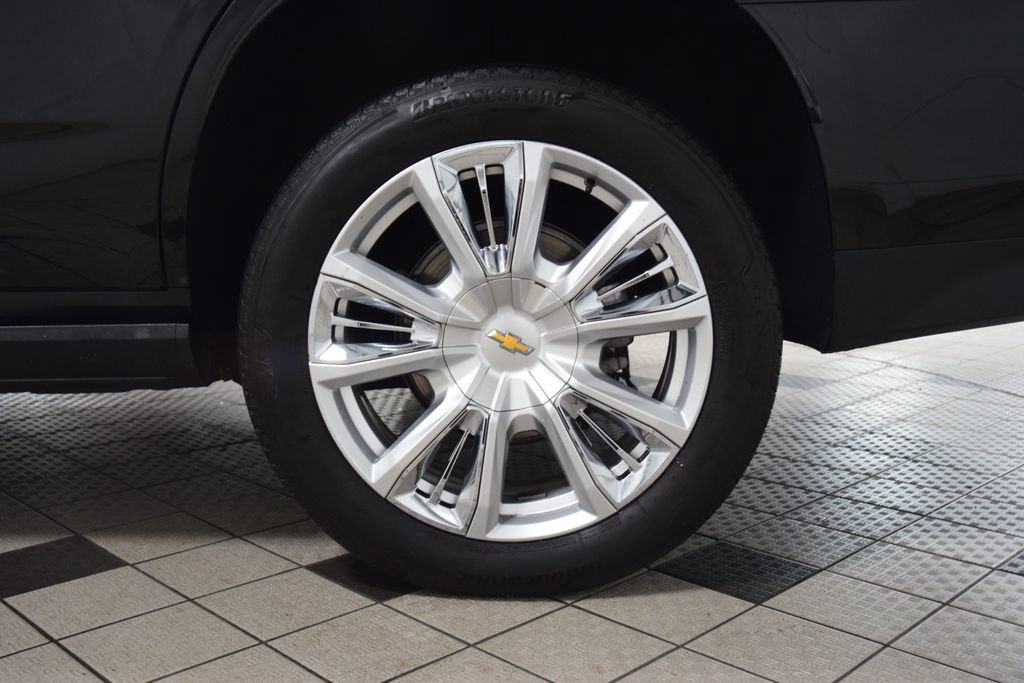Used 2024 Chevrolet Tahoe High Country w/ Premium Package AWD/4WD image 26