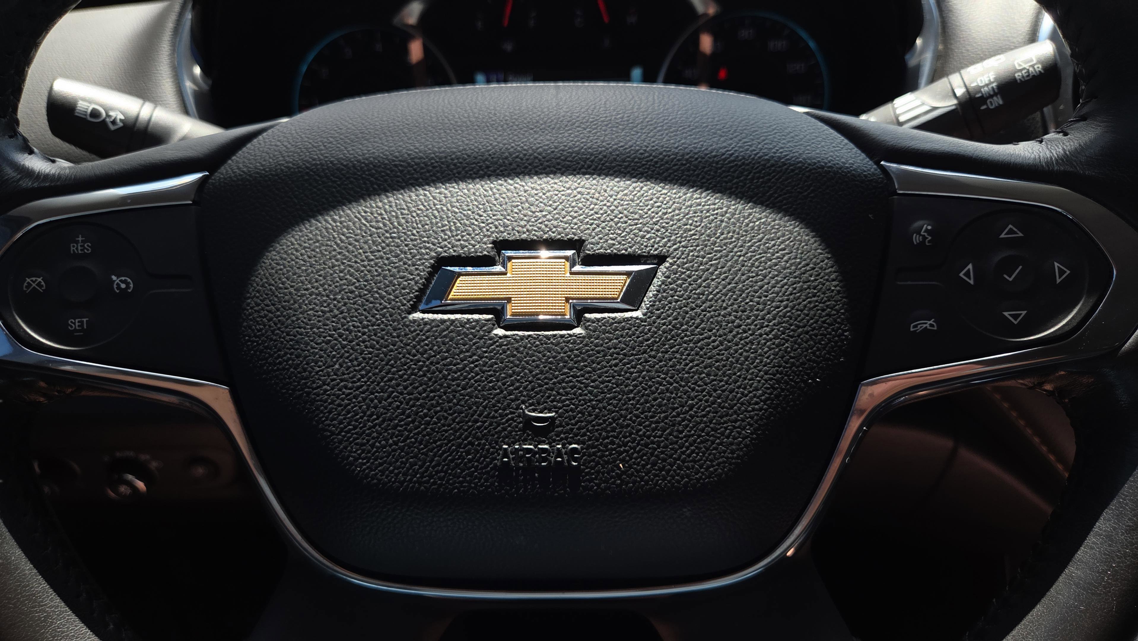 Used 2019 Chevrolet Traverse RS w/ LPO, 'HIT The Road' Package image 33